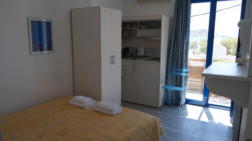 Athina Apartments Naxos Town Naxos City Dış mekan fotoğraf